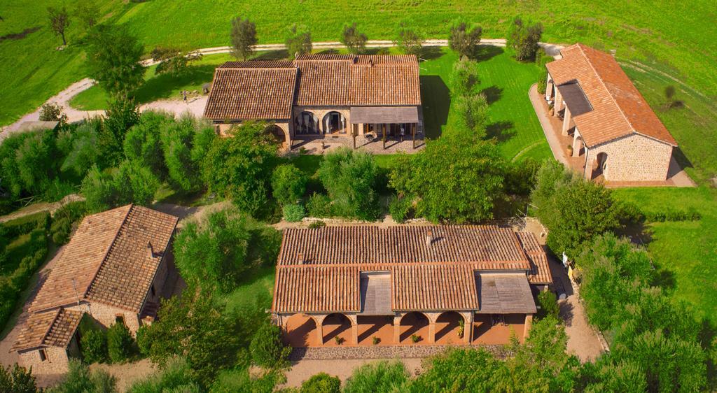 Bio Agriturismo Le Cascatelle Saturnia Εξωτερικό φωτογραφία