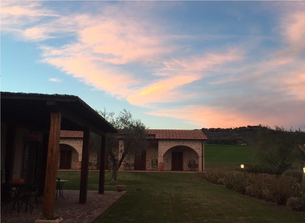 Bio Agriturismo Le Cascatelle Saturnia Εξωτερικό φωτογραφία